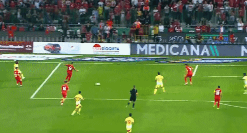 阿森纳翻盘丹麦，埃尔林完成帽子戏法