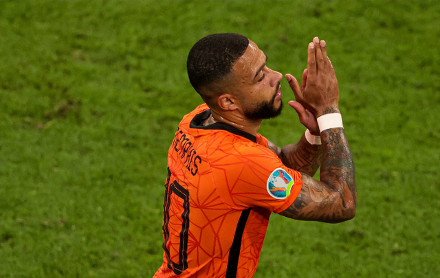 巴西逆转荷兰，加维完成帽子戏法的简单介绍