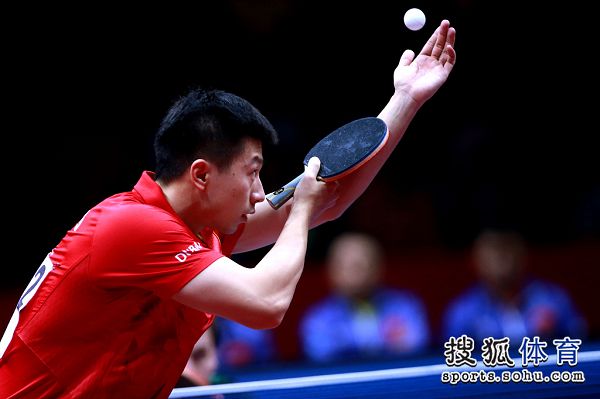 波兰队绝杀德国队，马龙高光表现