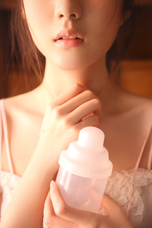 周冠宇斩获生涯首胜！梅赛德斯极限策略力克哈斯，中国车手统治全场