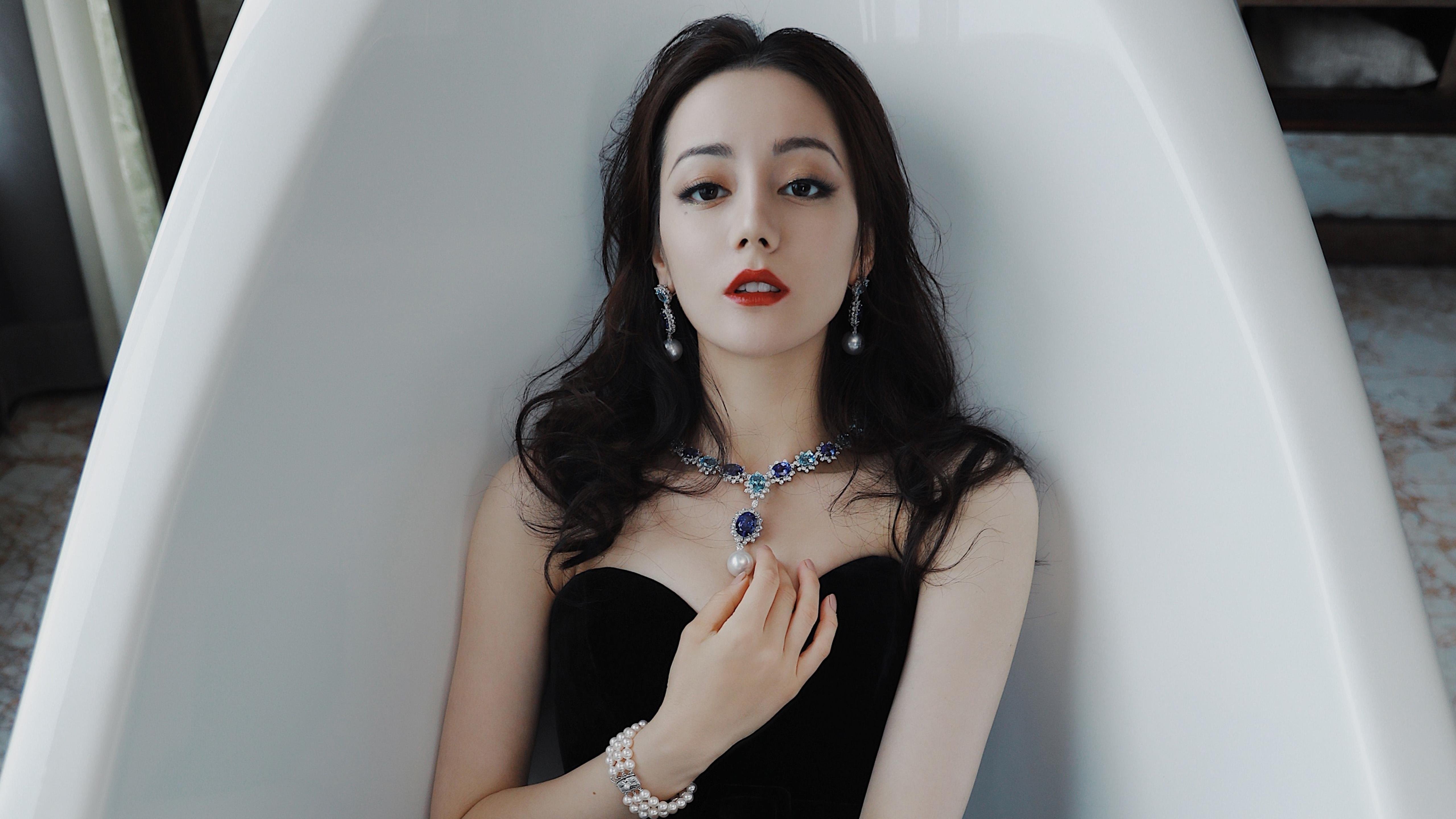 从红土之巅到硬地之巅,辛纳点燃赛季,创下蒙特卡洛大师赛+ATP总决赛唯一横扫纪录