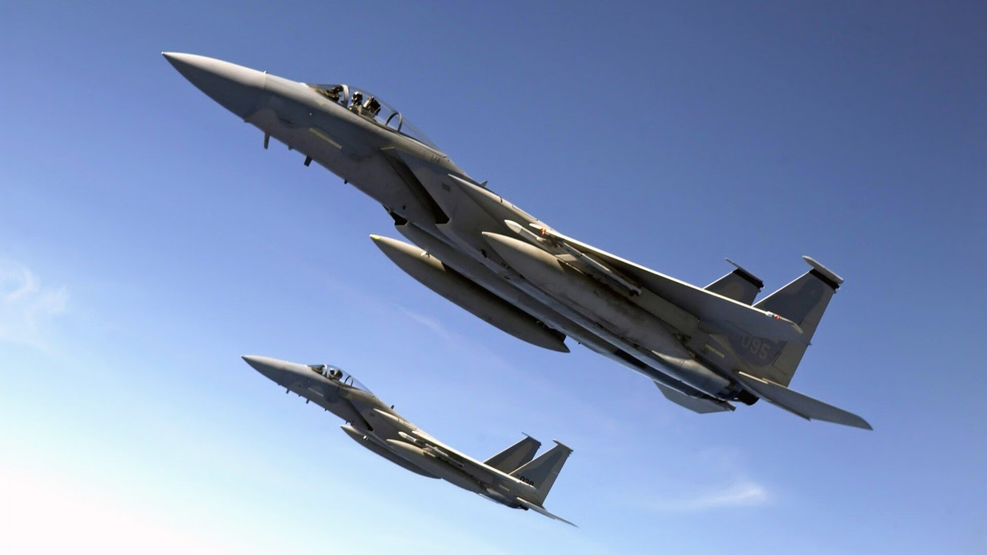 西班牙国家队伯纳乌逆袭，凯恩送助攻证明亿元价值