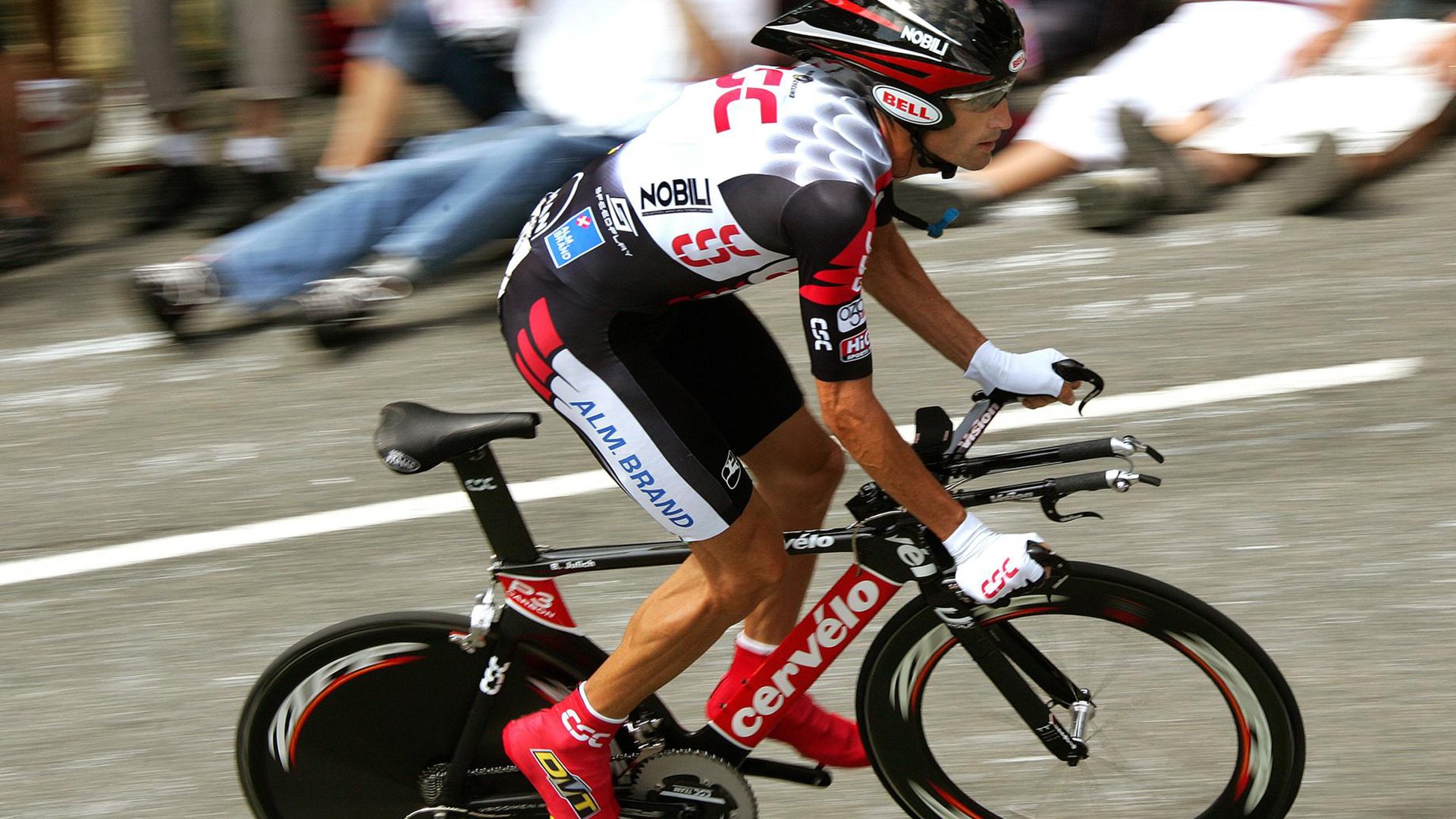 深圳鏖战加时创历史,超远三分绝境逢生,贺希宁书写西决传奇