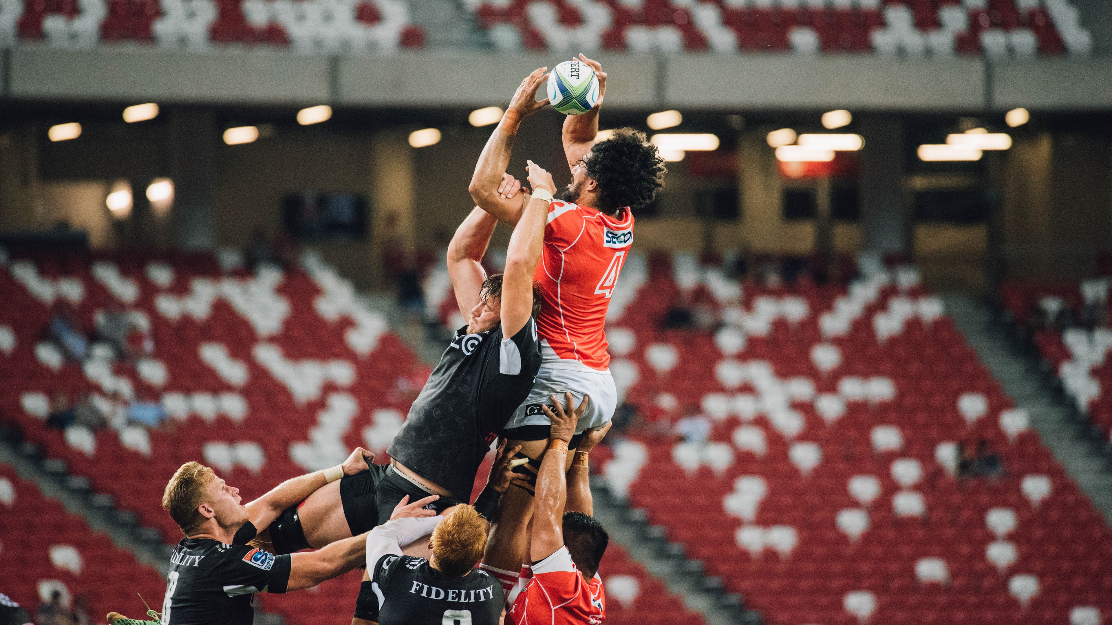 绿茵二重奏，孙兴慜的刀锋与皇家社会的交响