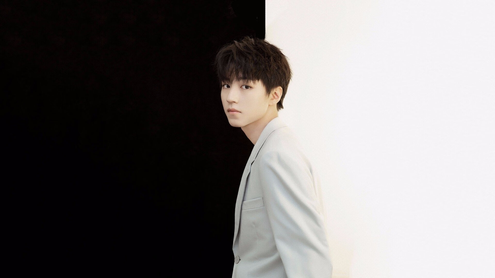 北欧之矛刺穿斯堪的纳维亚，拉什福德独造三球，丹麦三叉戟击碎瑞典防线